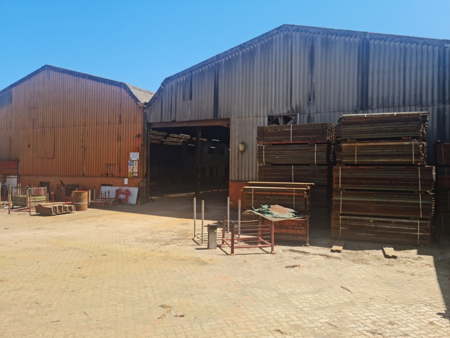 To Let commercial Property for Rent in Blackheath Industrial Western Cape